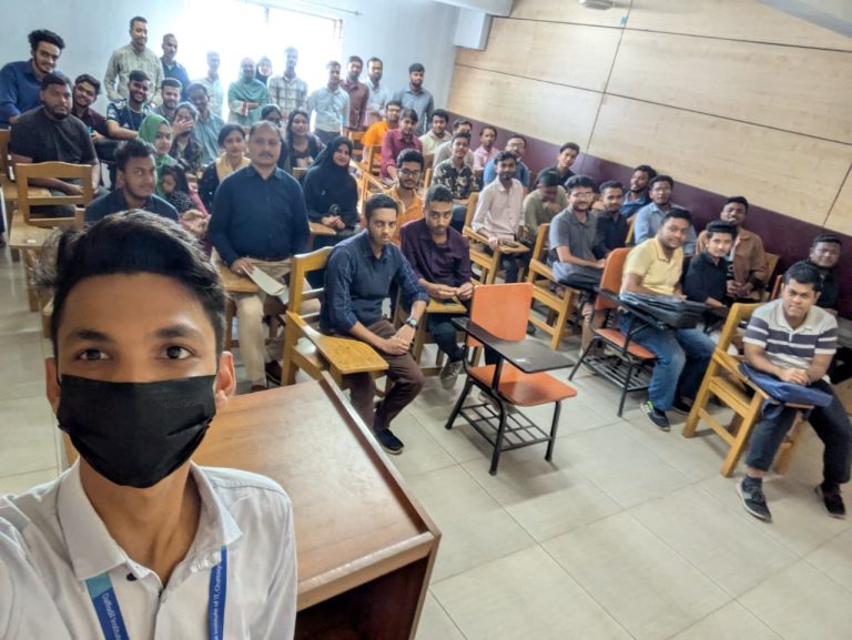 🎓 DIIT চট্টগ্রামে ডিপ্লোমা ইন ইঞ্জিনিয়ারিং ৮ম পর্বের শিক্ষার্থী ও সিভিল, অটোমোবাইল, মেকানিক্যাল, আর্কিটেকচার, ইলেক্ট্রিক্যাল ও CSE বিভাগের শিক্ষকদের পর্ব আলোচনা সভা অনুষ্ঠিত। ক্যারিয়ার, ইন্টার্নশিপ ও ফাইনাল প্রস্তুতি নিয়ে দিকনির্দেশনা প্রদান করা হয়। #DIIT #DiplomaEngineering #8thSemester